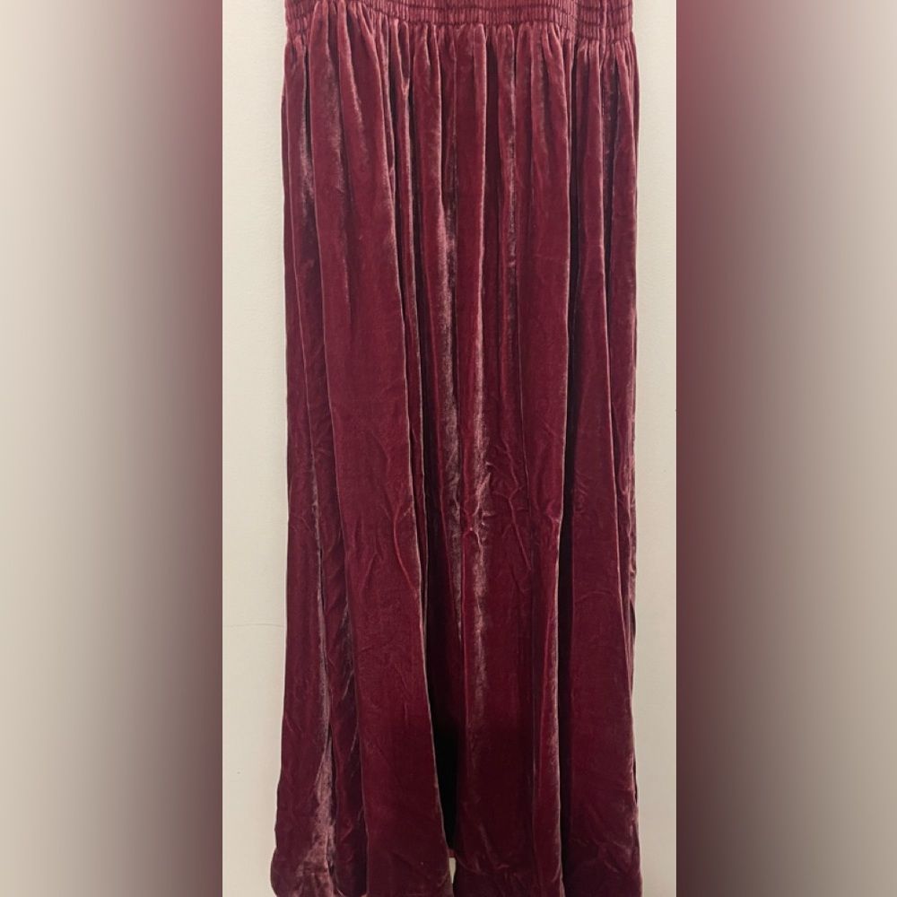 NWT Hill House Women's The Akilah Nap Midi Ruffle Dress Burgundy Velvet - Picture 11 of 14